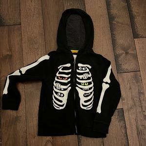 Cat & Jack Skeleton Halloween hoodie EUC  6/7 small